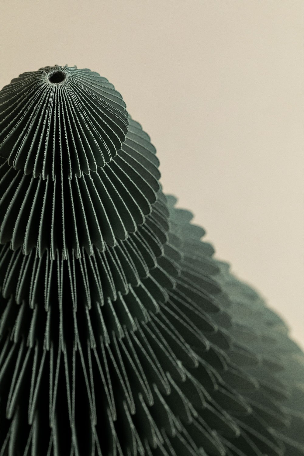 Pack de 3 sapins de Noël en papier Noelle, image de la galerie 2