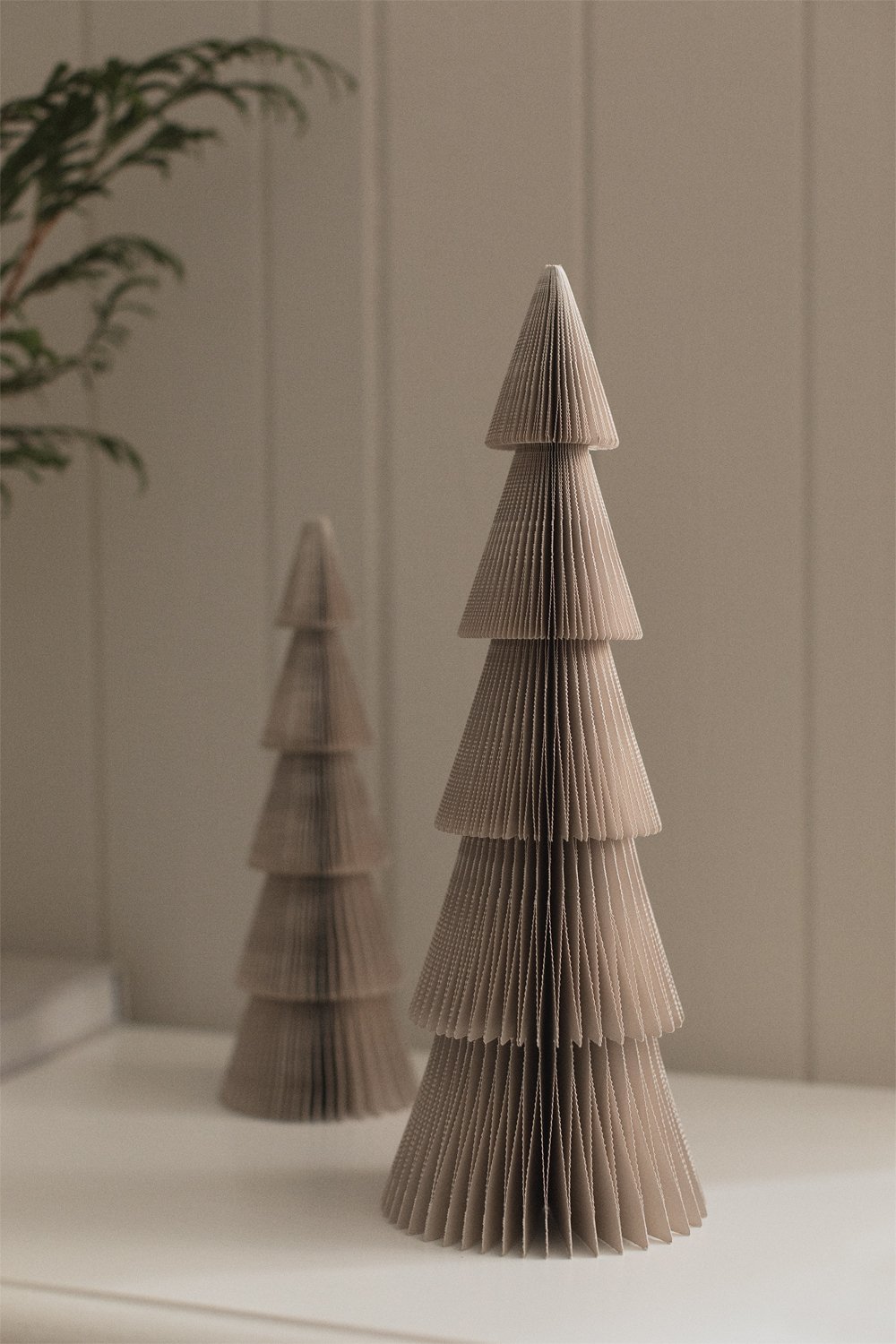Pack de 3 sapins de Noël en papier Jesper, image de la galerie 1