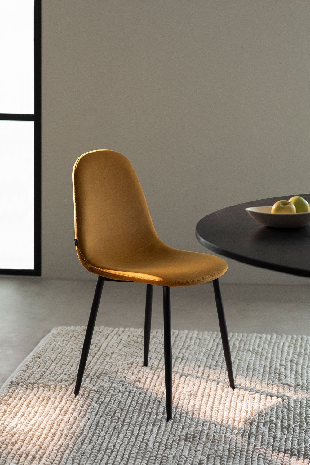 Pack de 4 chaises de salle à manger en velours Glamm, image de la galerie 1
