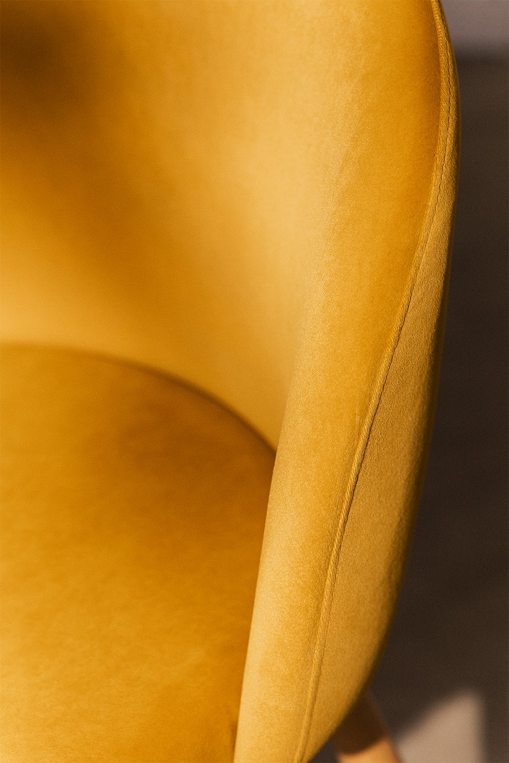 Chaise de salle à manger en velours Kana, image de la galerie 2