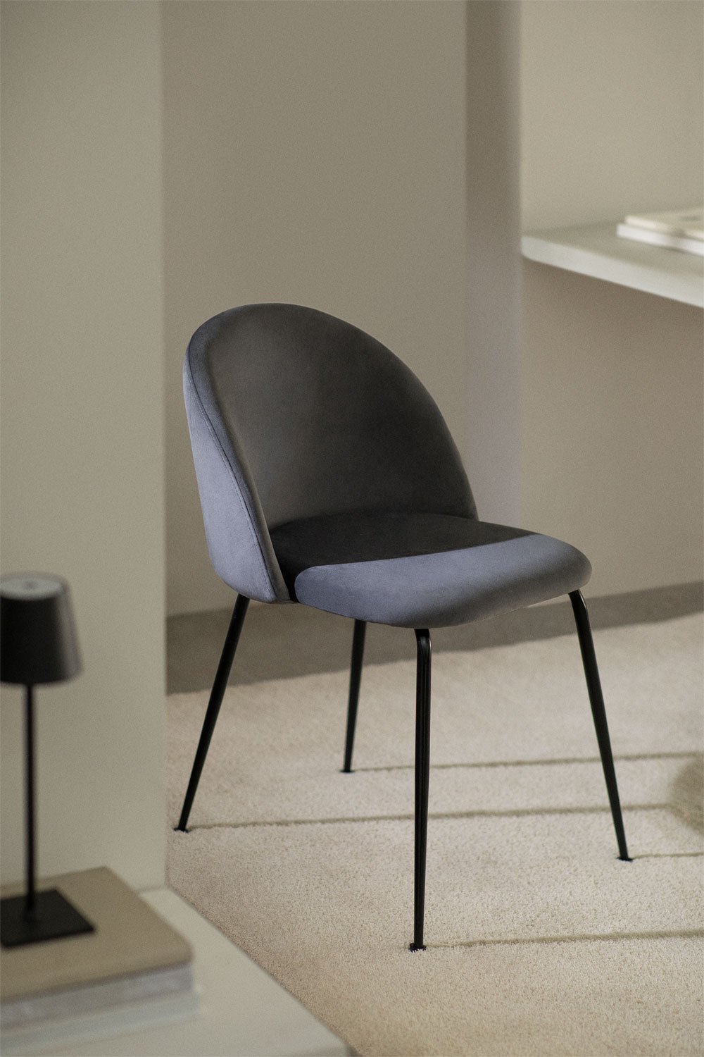 Chaise en velours Kana Design, image de la galerie 1