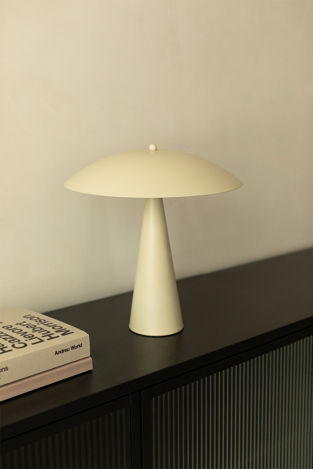 Lampe de table en métal Irune, image de la galerie 1