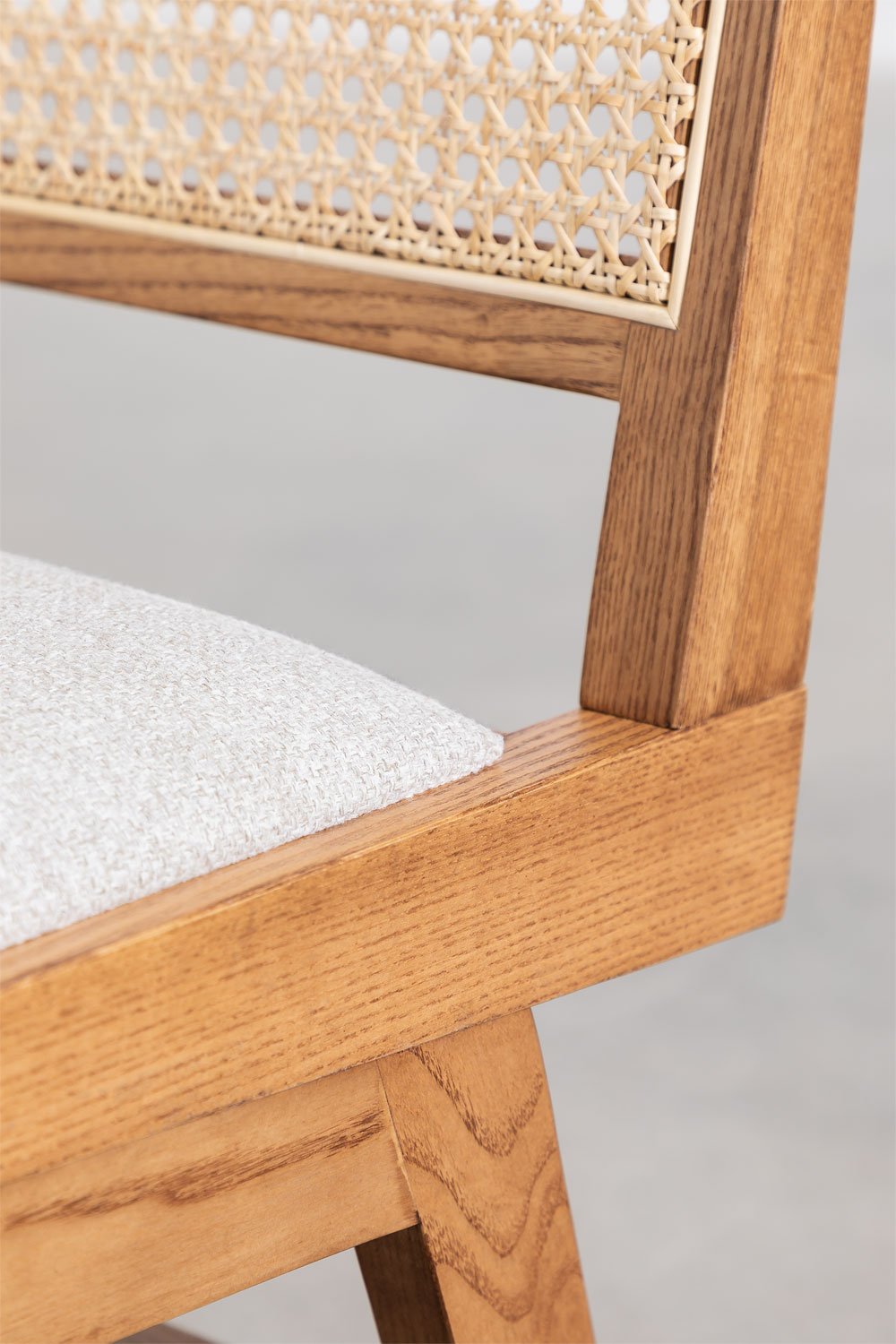 Pack de 4 chaises de salle à manger en bois de frêne et rotin rembourrées Lali, image de la galerie 5