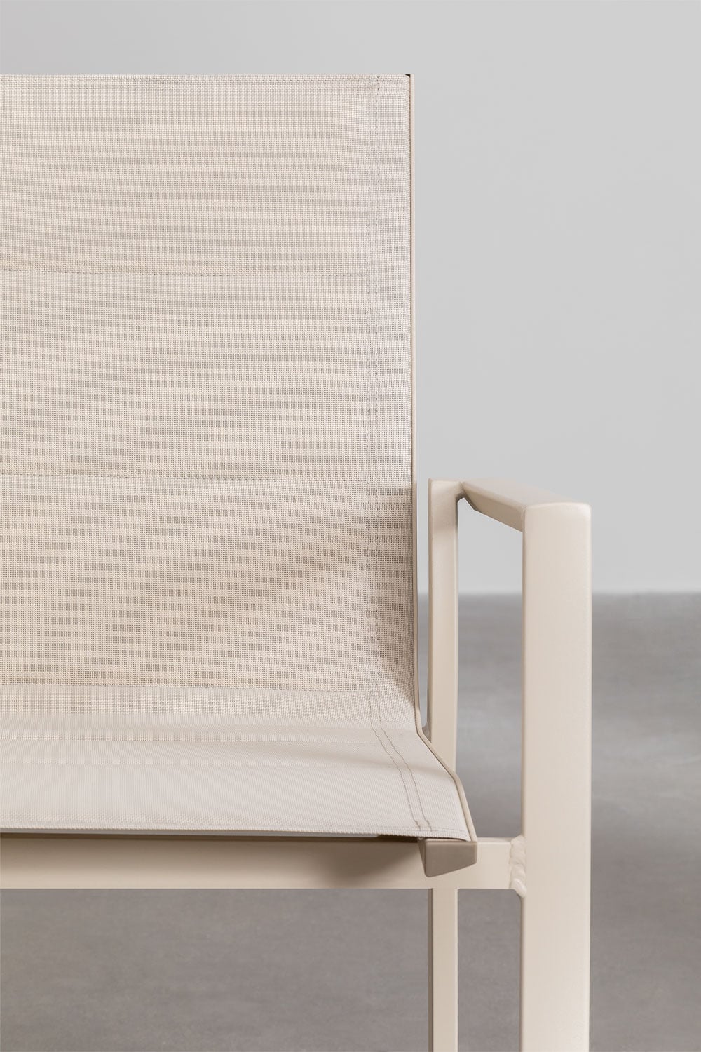 Pack de 4 chaises de jardin empilables avec accoudoirs en aluminium Karena, image de la galerie 6