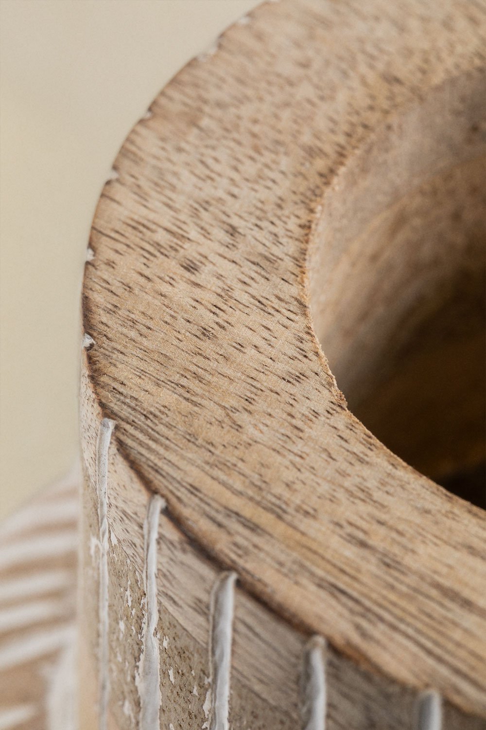 Vase Gelo en bois de manguier     , image de la galerie 5