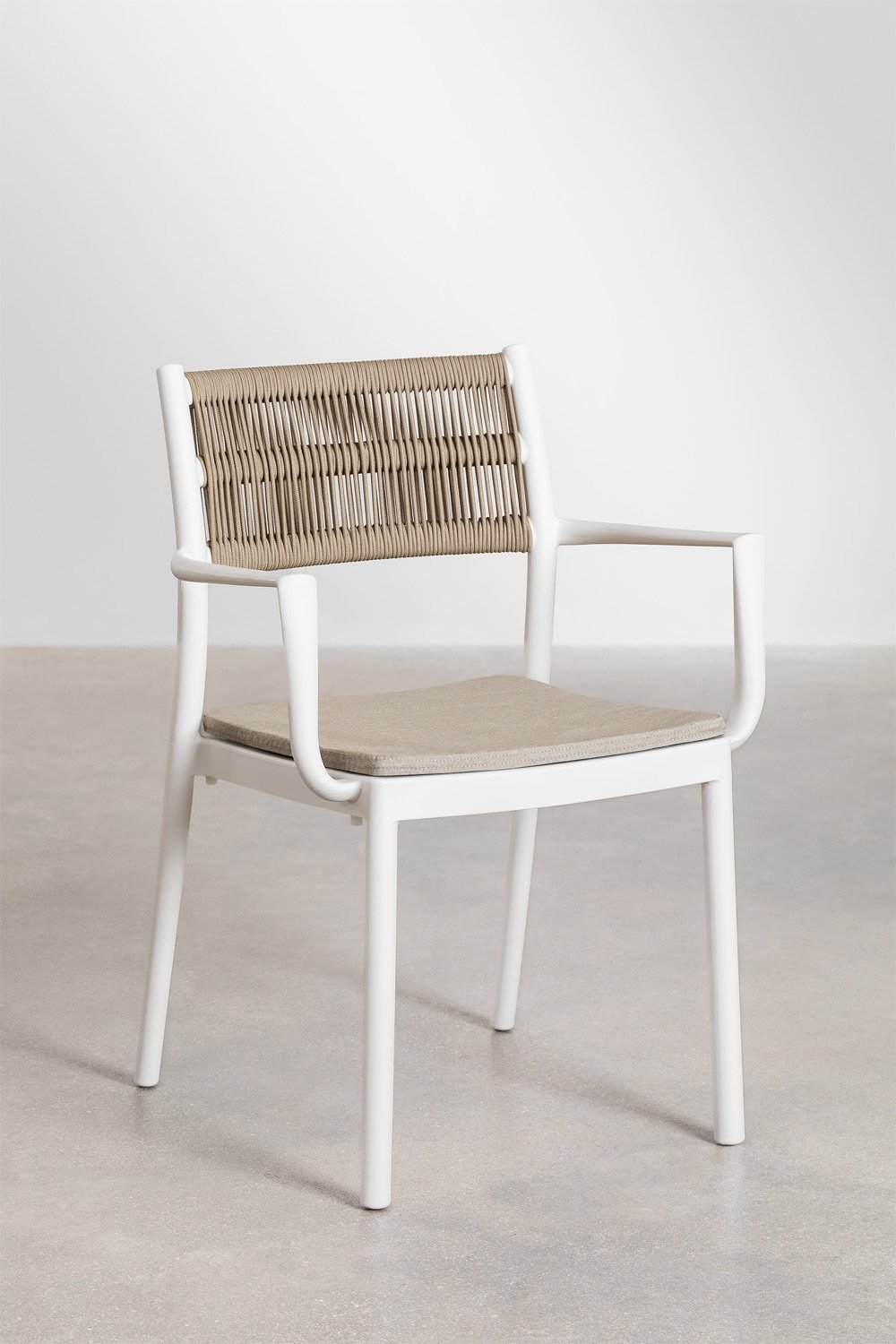 Pack de 2 chaises de salle à manger empilables avec accoudoirs Favila, image de la galerie 1