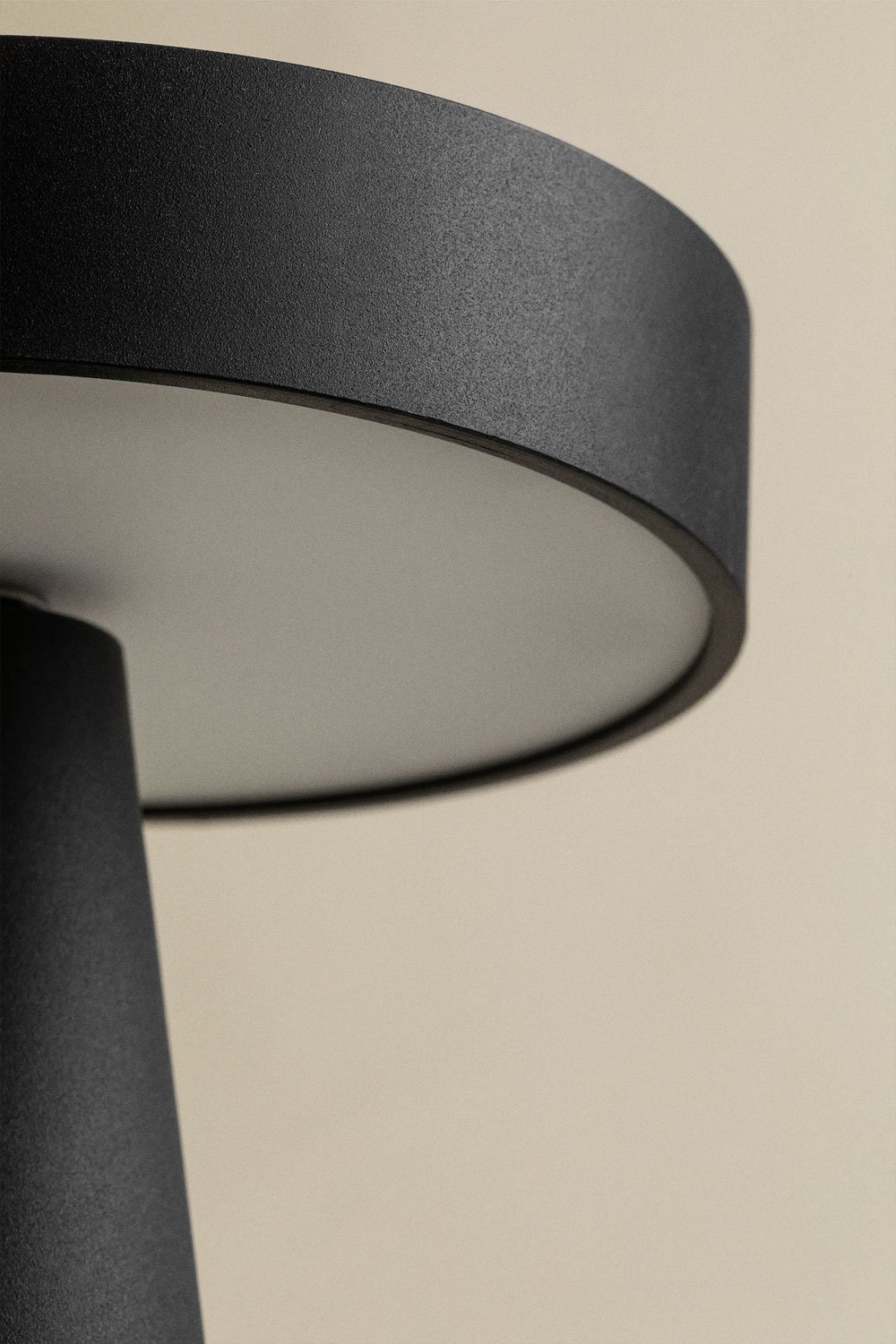 Lampe de table LED sans fil Catinca, image de la galerie 6