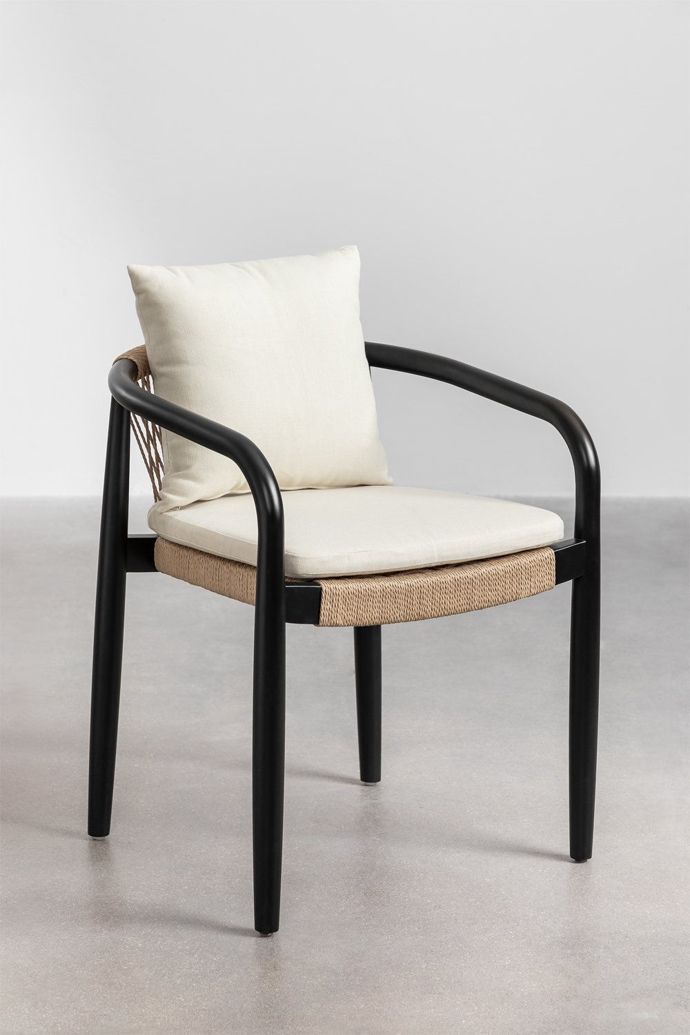 Chaise de salle à manger avec accoudoirs en acacia Giulia, image de la galerie 1