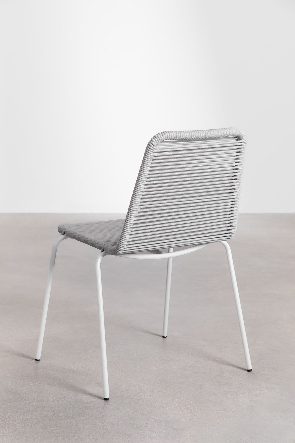 Chaise de salle à manger empilable Mileyd, image de la galerie 4