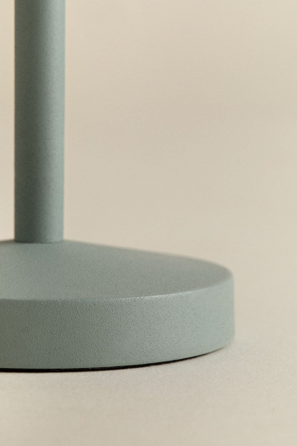 Lampe de table LED sans fil pour extérieur en fer Emilija, image de la galerie 5