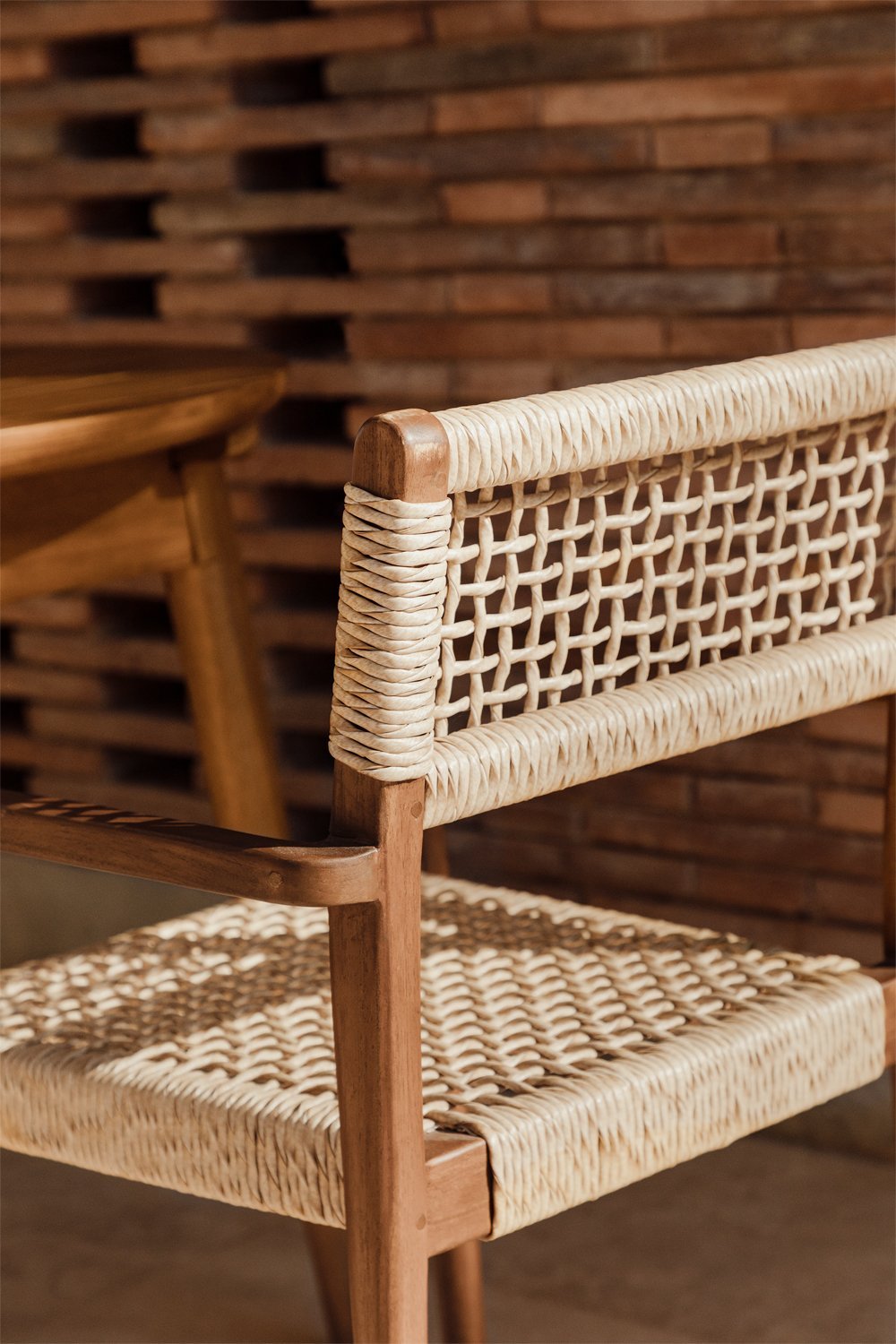 Chaise de jardin en bois de teck Orebro, image de la galerie 2