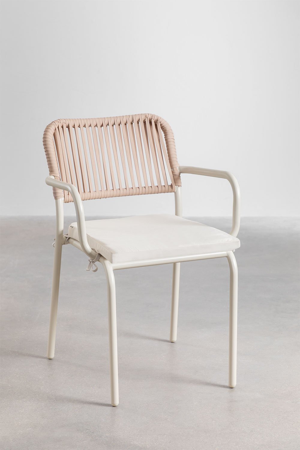 Lot de 6 chaises de jardin empilables avec accoudoirs en aluminium et corde tressée Arhiza, image de la galerie 1