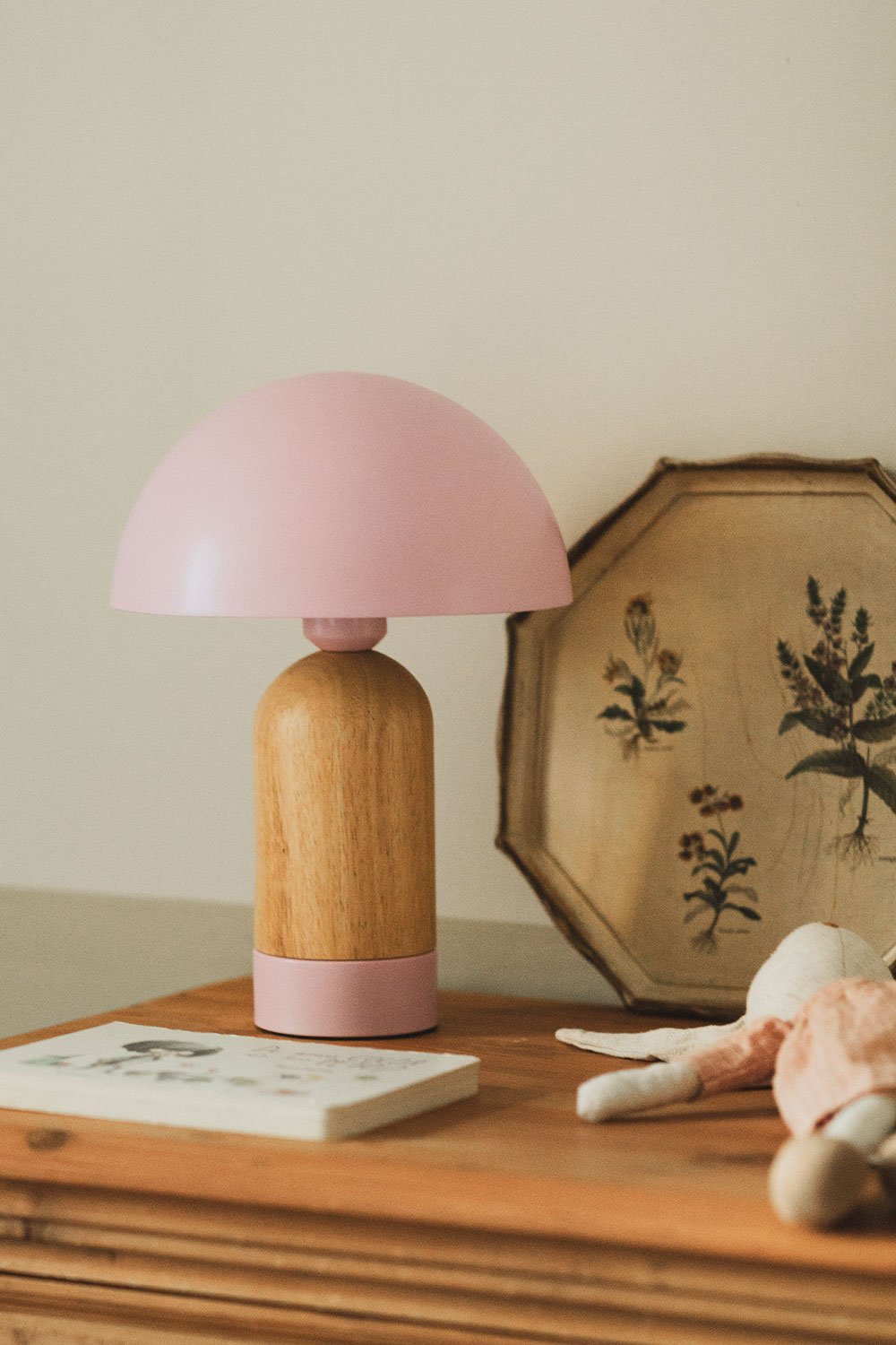 Lampe de table en métal et bois pour enfants Gertie , image de la galerie 1