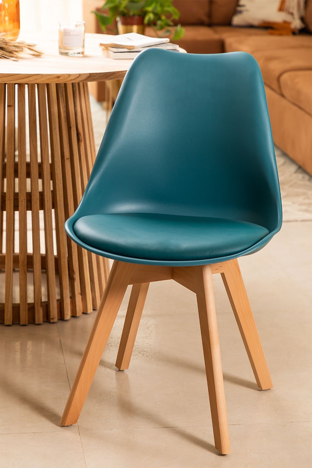 Chaise de salle à manger en polypropylène et bois de hêtre Nordic, image de la galerie 7