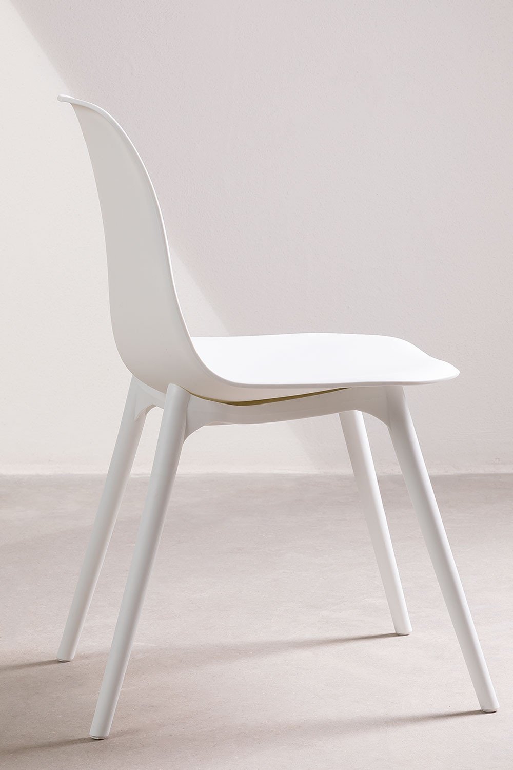 Pack de 4 chaises de salle à manger en polypropylène Scand, image de la galerie 5