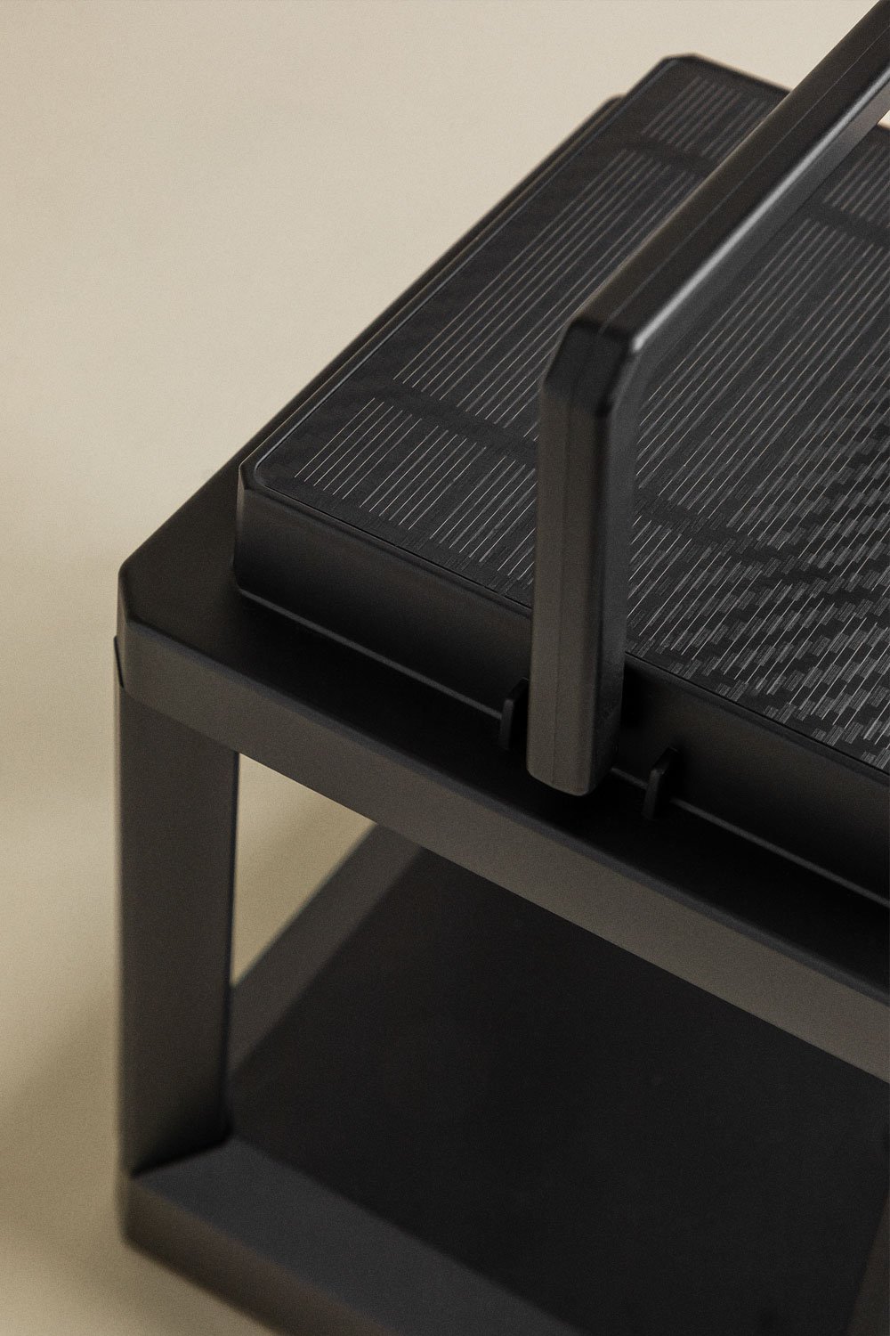 Lampe de table solaire LED sans fil pour extérieur Nualla, image de la galerie 5