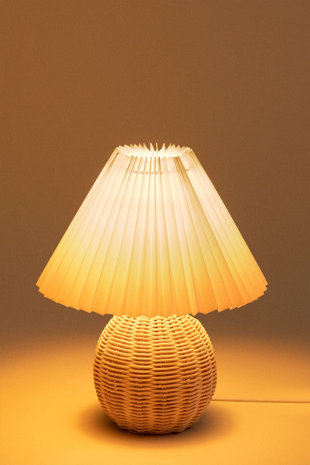 Lampe de table en Ratán Oliag, image de la galerie 4