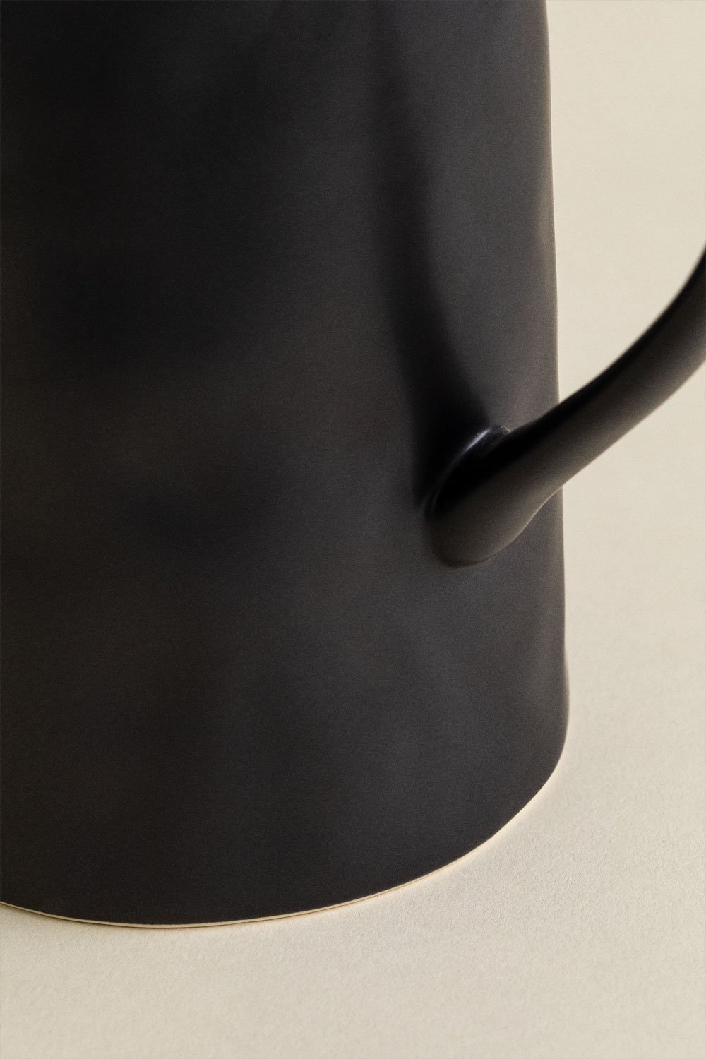 Pichet en grès 1,8 L Belvere, image de la galerie 6