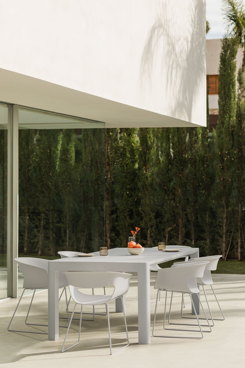 Ensemble table rectangulaire Arnadine (180x100 cm) et 6 chaises de jardin Alanys, image de la galerie 1
