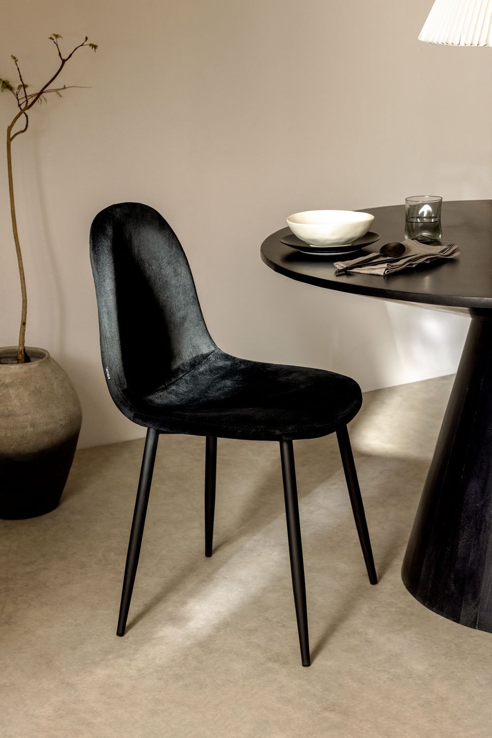 Pack de 4 chaises de salle à manger en velours Glamm, image de la galerie 1