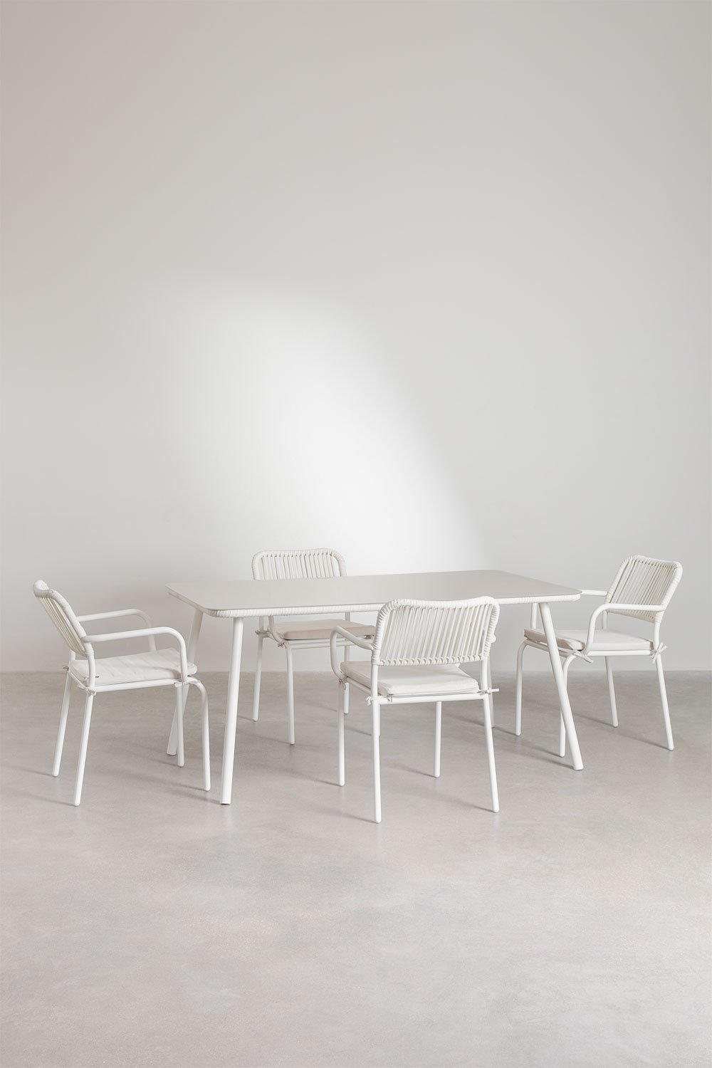 Ensemble table à manger et 4 chaises Arhiza, image de la galerie 1