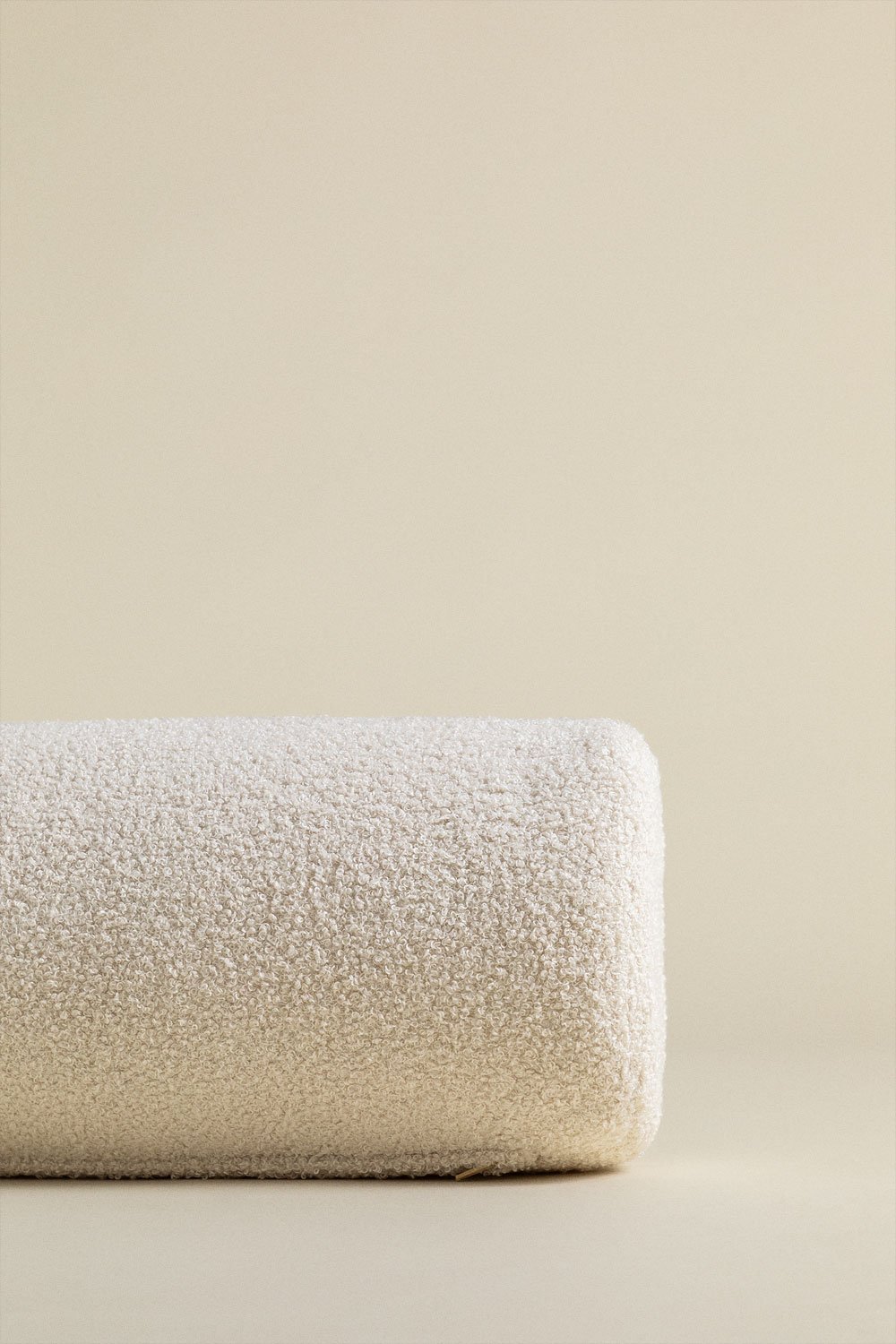 Coussin rouleau 58x18 cm en mouton Borjan, image de la galerie 4