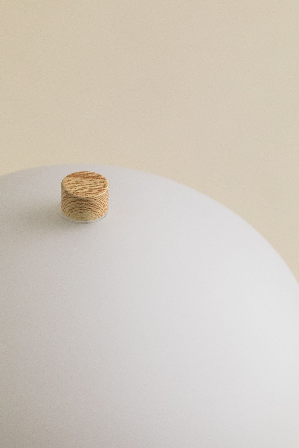 Lampe de table en bois de pin Batouri, image de la galerie 5