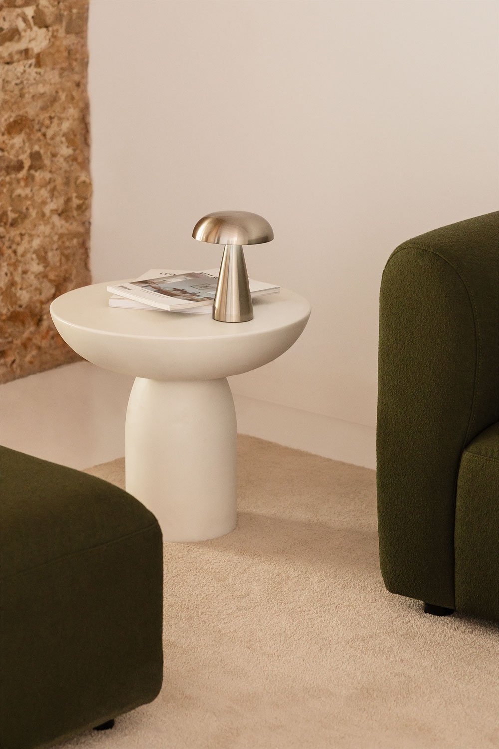 Table d'appoint ronde Ø50 cm en ciment Zenadia, image de la galerie 1