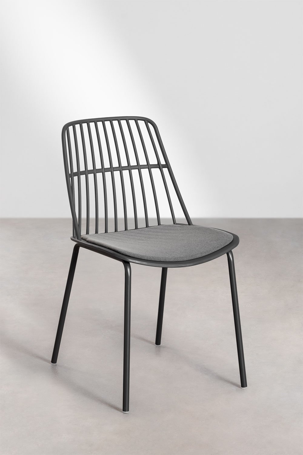 Ensemble table rectangulaire (220x100 cm) Arnadine et 8 chaises de jardin Maeba, image de la galerie 5