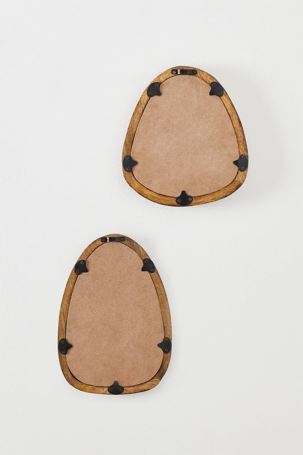 Ensemble de 2 miroirs muraux en bois de manguier Gabael Design, image de la galerie 5