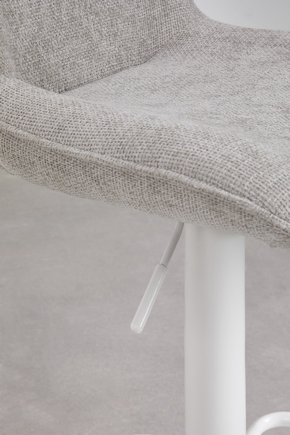 Pack de 2 tabourets hauts réglables avec dossier en métal et tissu Igarasi  , image de la galerie 7