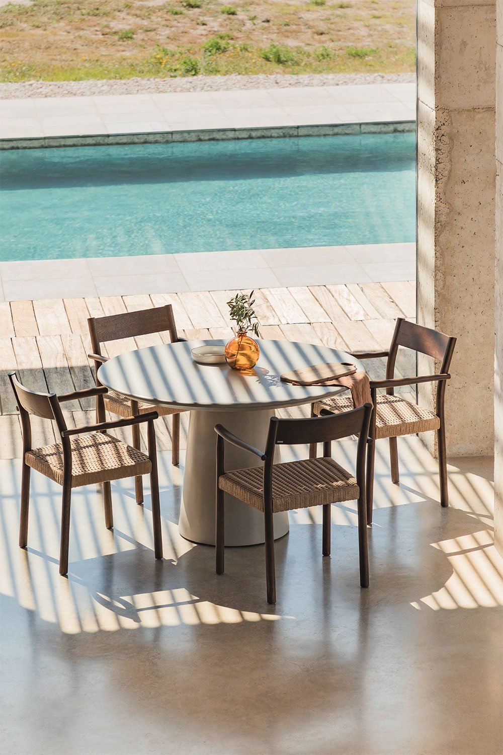 Table à manger ronde en ciment (Ø120 cm) Noemi, image de la galerie 1