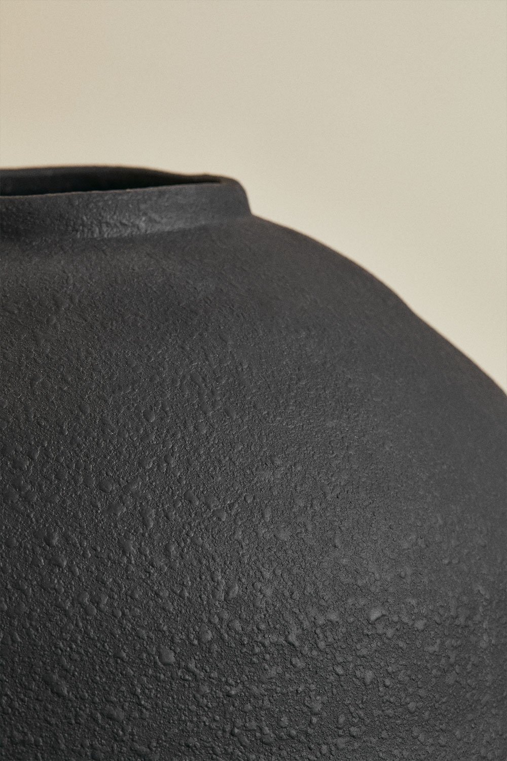 Vase en terre cuite Almire, image de la galerie 4