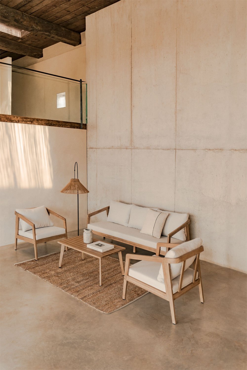Ensemble de salon en bois d'acacia Kaela, image de la galerie 1