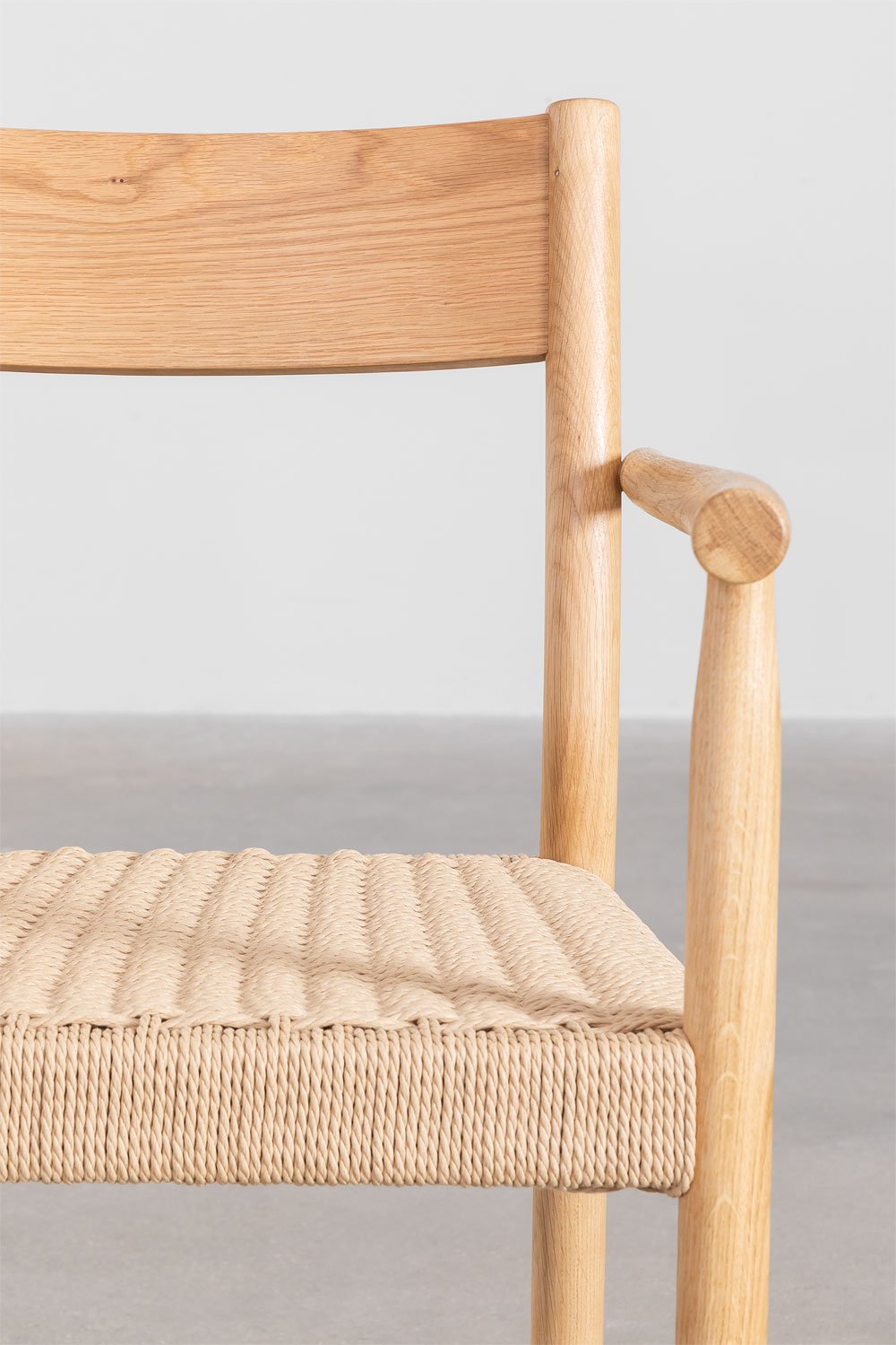 Pack de 2 chaises de jardin en bois de chêne et corde tressée Mara , image de la galerie 6