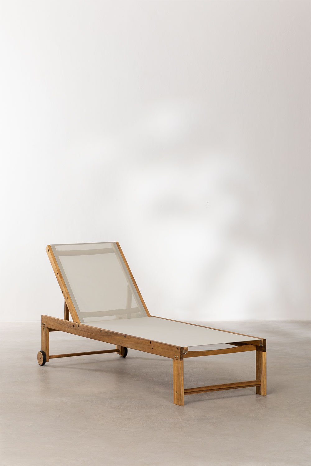 Chaise longue inclinable en bois Valerys, image de la galerie 1