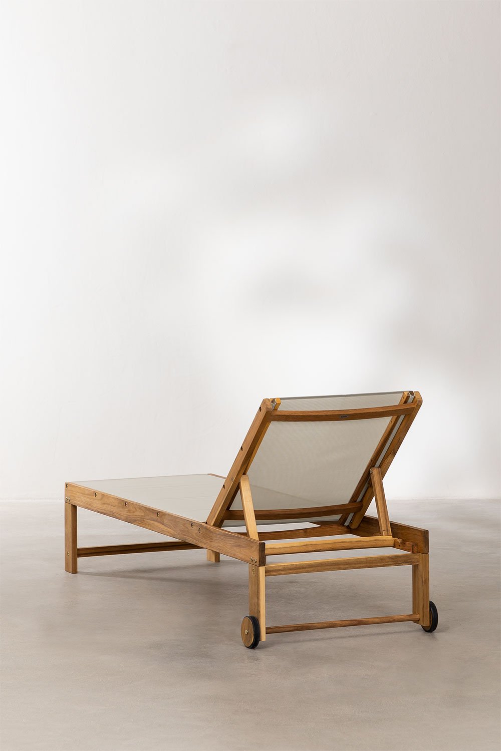 Chaise longue inclinable en bois Valerys, image de la galerie 5