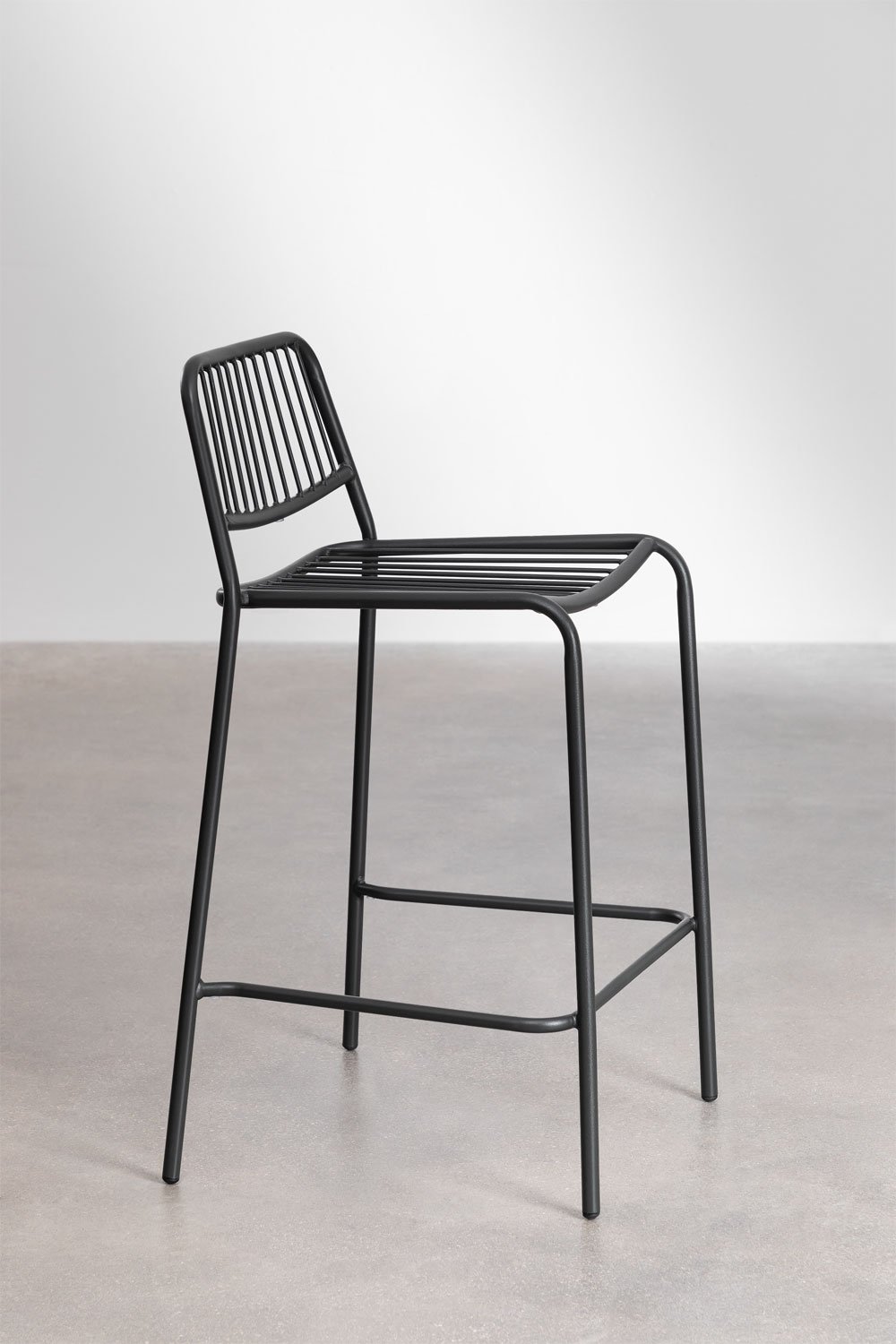 Tabouret haut de jardin 65 cm empilable en acier noir charbon Elton, image de la galerie 2