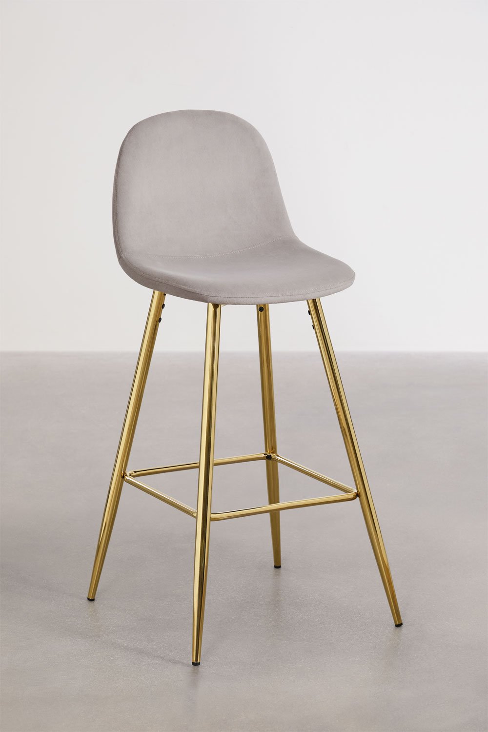Lot de 2 tabourets hauts 75 cm en velours gris taupe et pieds dorés Glamm, image de la galerie 1