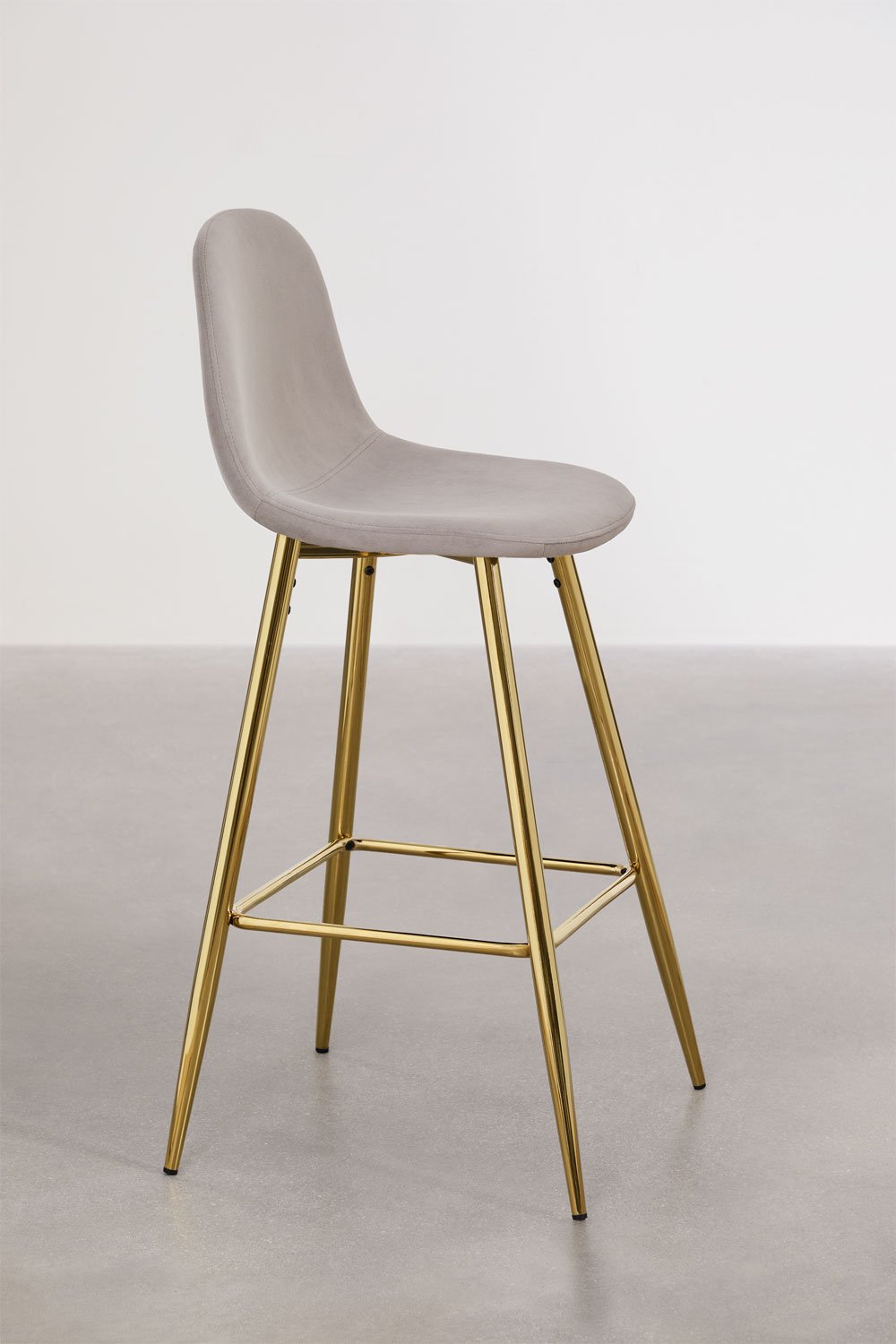 Lot de 2 tabourets hauts 75 cm en velours gris taupe et pieds dorés Glamm, image de la galerie 2