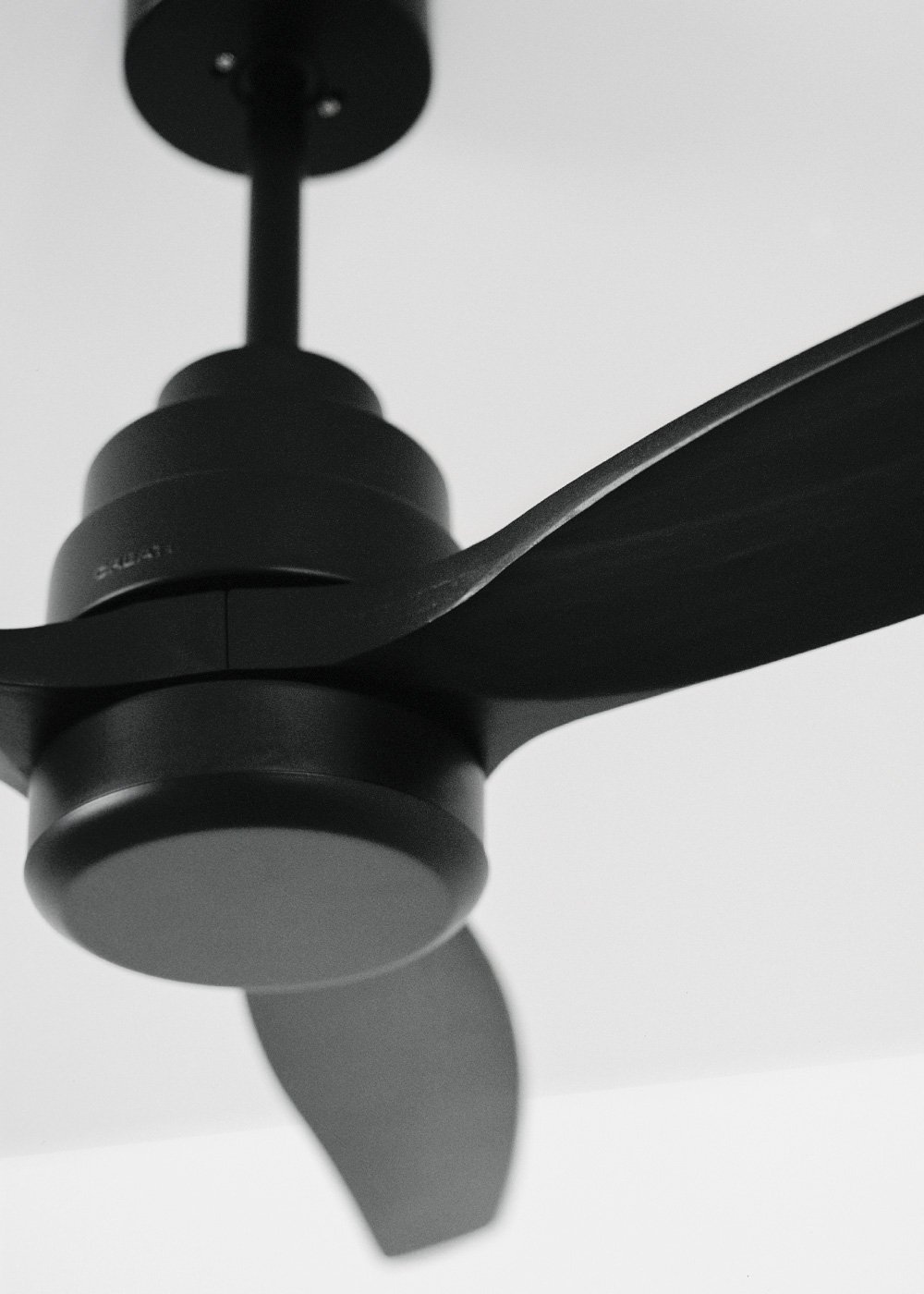 CREATE - WIND STYLANCE - Ventilateur de plafond 40W silencieux Ø132 cm 100% bois, image de la galerie 6