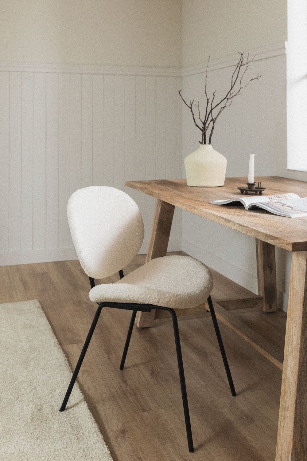 Pack de 2 chaises de salle à manger en peau lainée Laure, image de la galerie 1