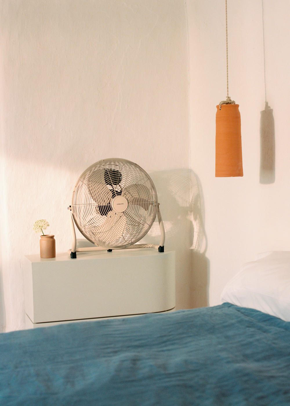CREATE/AIR FLOOR RETRO - Ventilateur De Sol Industriel 12 Pouces - 3 Vitesses, Silencieux, Léger, Puissant - Couleur Sable