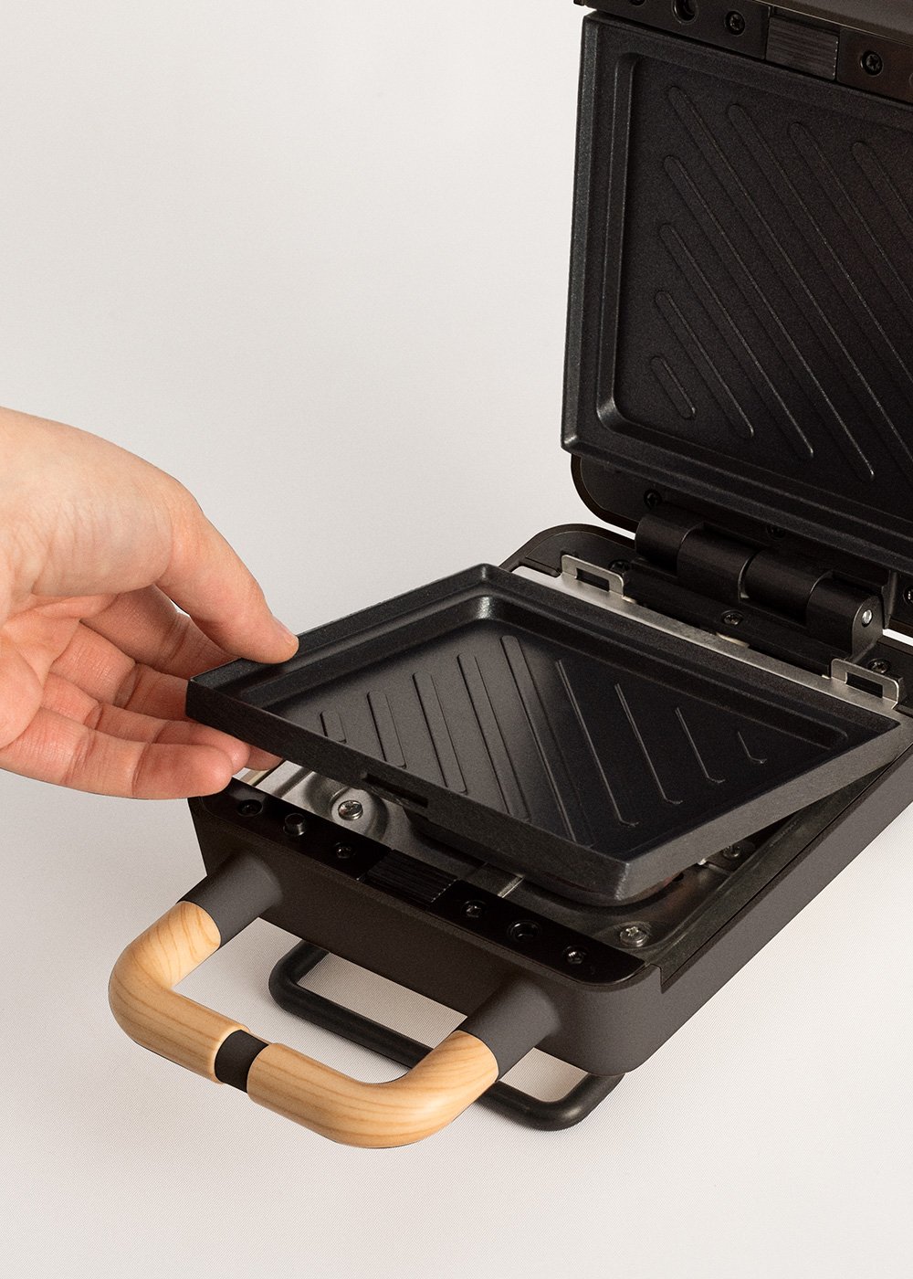 CREATE - STONE STUDIO - Appareil à croque-monsieur, grill et gaufrier à plaques interchangeables, image de la galerie 6
