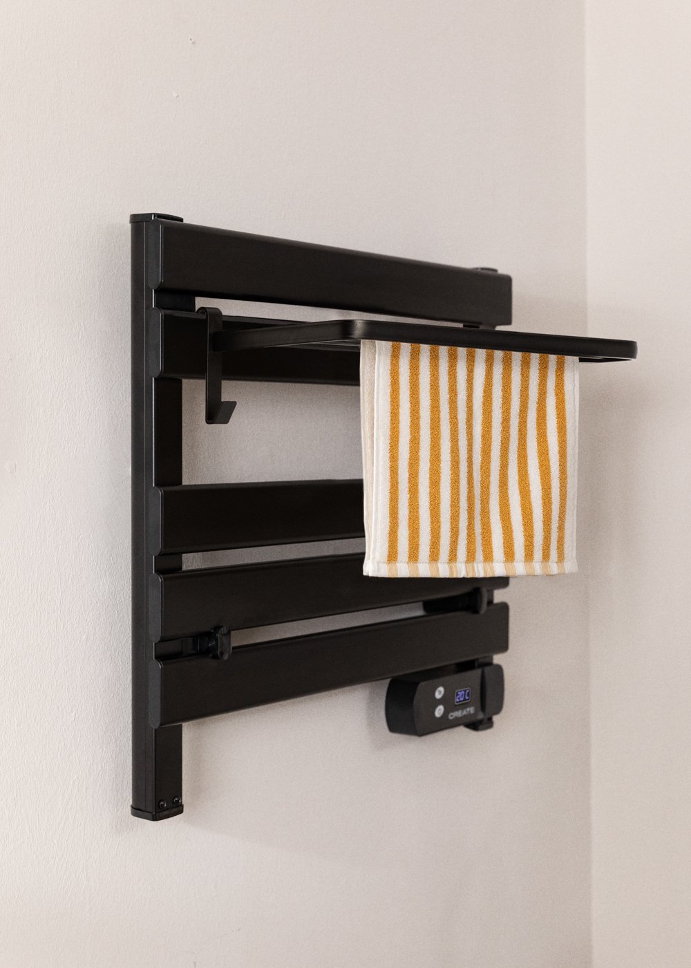 CREATE - WARM TOWEL MINI - Porte-serviette électrique à suspendre ou à poser 150W, image de la galerie 3