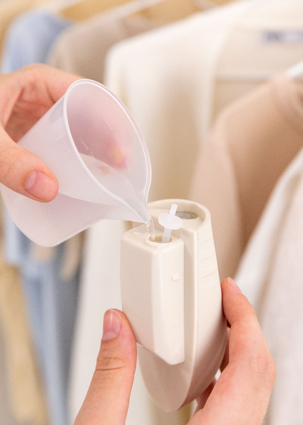 CREATE - IRON UP - Fer à vapeur vertical, image de la galerie 4