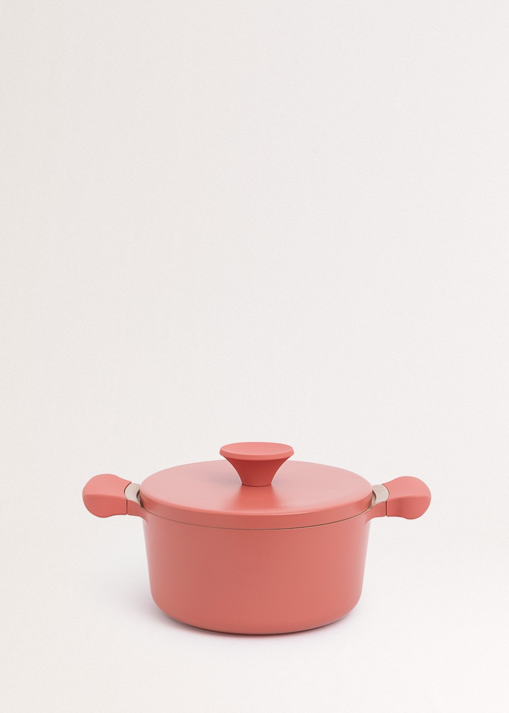 CREATE - POT STUDIO - Casserole en fonte d'aluminium avec poignées en bakélite , image de la galerie 3
