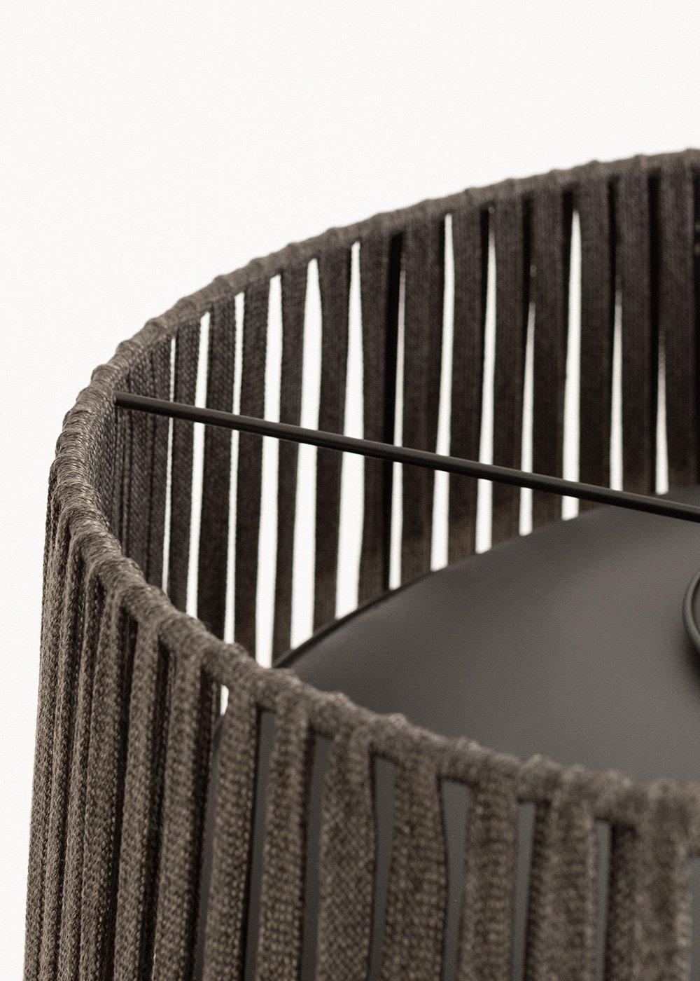 CREATE - HANGING HEATER - Lampe et chauffage halogène infrarouge 1800W, image de la galerie 4