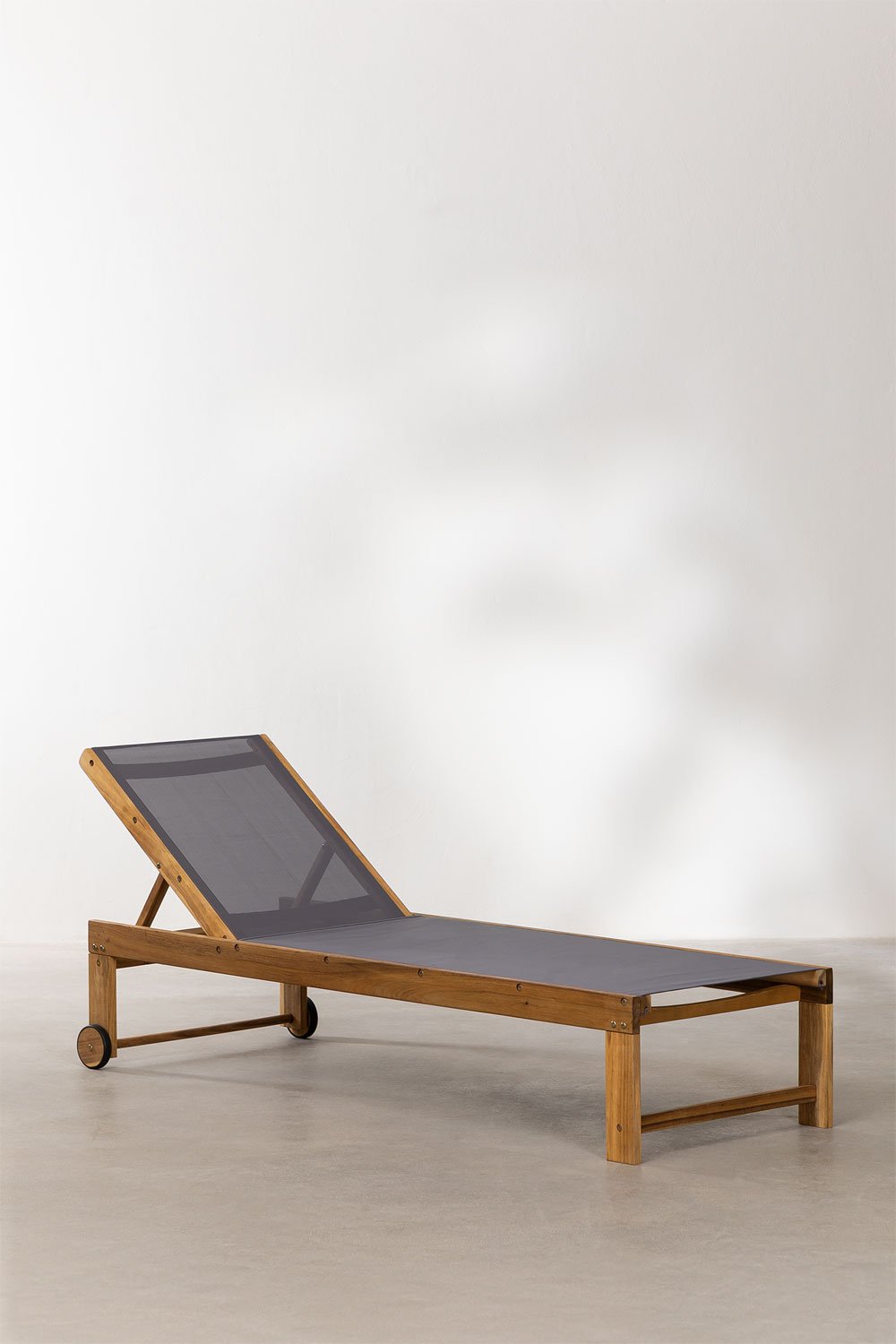 Chaise longue inclinable en bois Valerys, image de la galerie 4