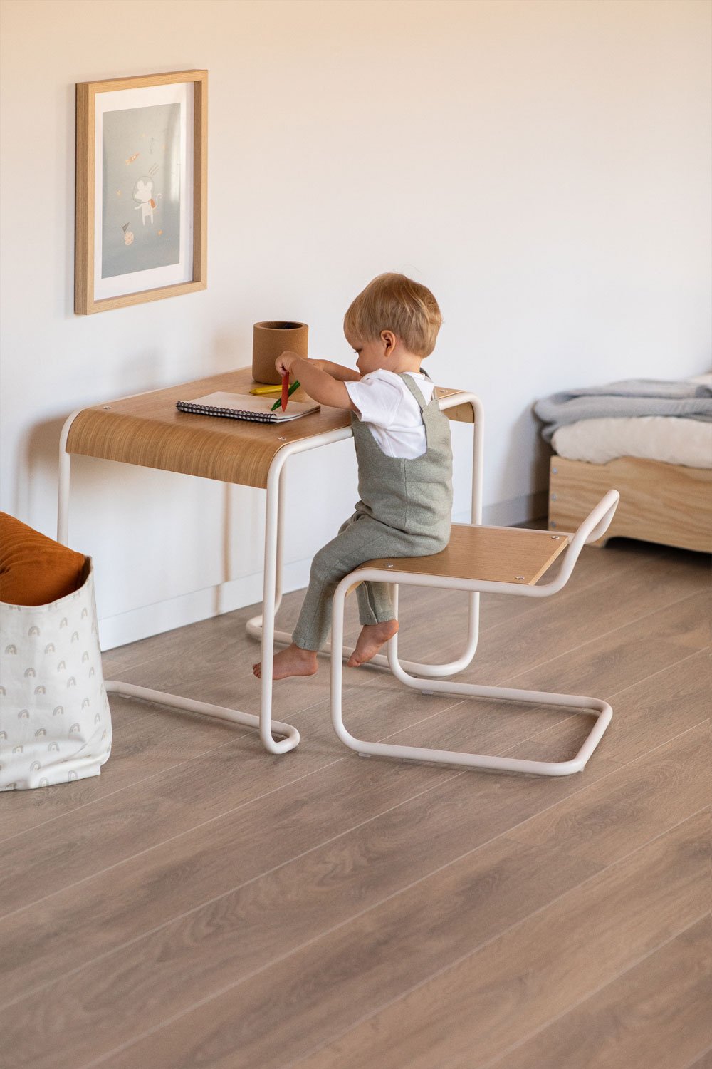 Ensemble table et chaises pour enfants Markalany, image de la galerie 2